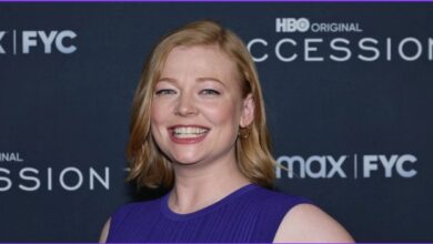 Sarah Snook Age, Instagram, Husband, Height, Bra Size, Weight & Pictures