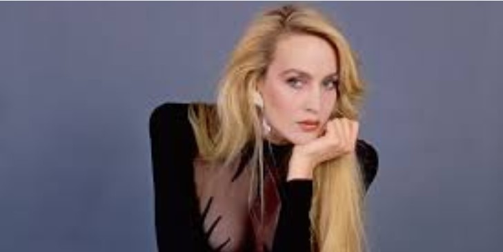 Jerry Hall Age, Height, Net Worth, Twin Sister, Recent Photos